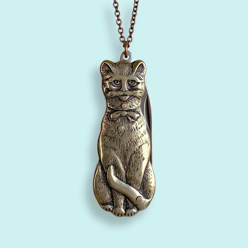 Vintage Style Heavy Cat Pendant Necklace knife